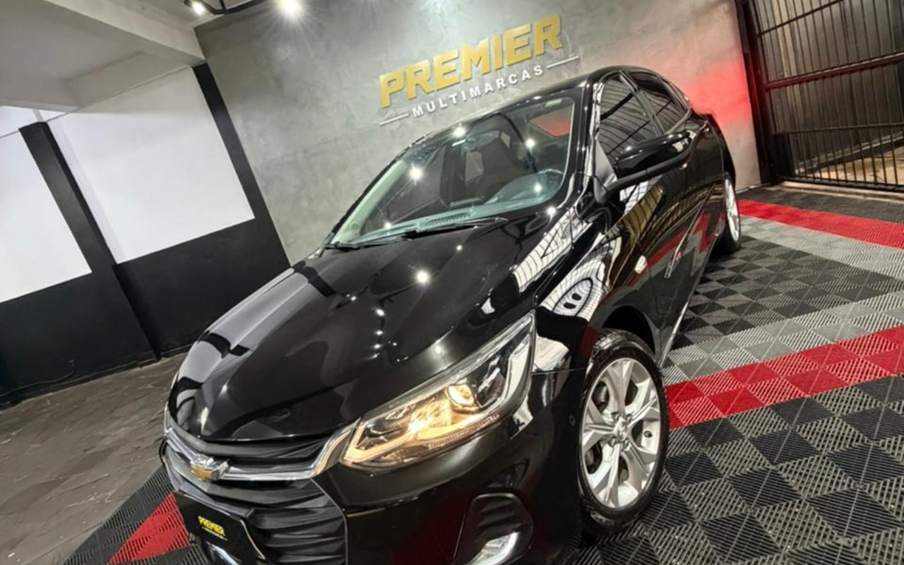 imagem-https://www.socarrao.com.br/sc-vehicle-images-prod/3595116/1788375674162-V2hhdHNBcHAgSW1hZ2UgMjAyNi0wOS0wMSBhdCAxMS4yMC4wMS5qcGVn.jpeg