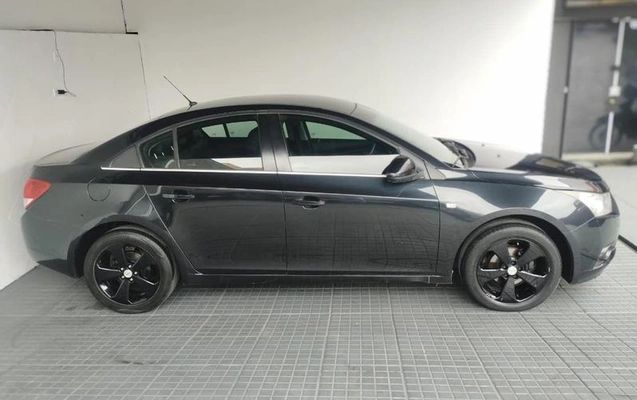 imagem-https://www.socarrao.com.br/sc-vehicle-images-prod/3595124/1788622455335-8443950_6_B_d508388f43.jpeg