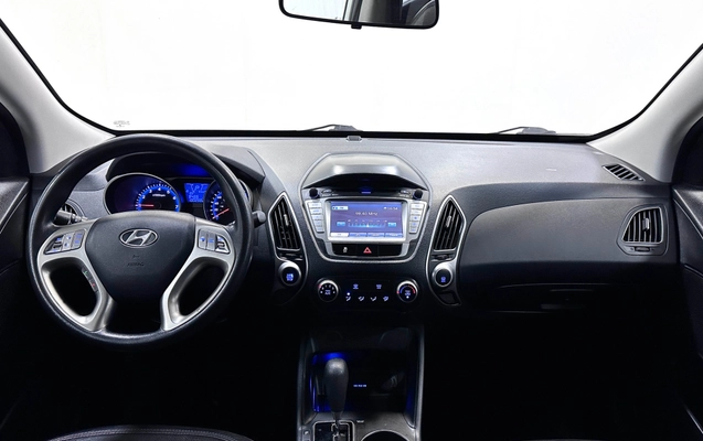 imagem-https://www.socarrao.com.br/sc-vehicle-images-prod/3595185/1788375882123-a7312761-b6f6-4e60-805d-9d2812021673.jpg