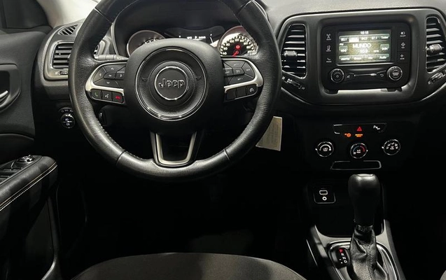 imagem-https://www.socarrao.com.br/sc-vehicle-images-prod/3595385/1789237095283-8416194_4_B_f2d43b1c82.jpeg