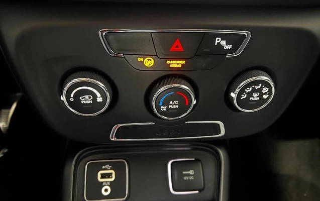 imagem-https://www.socarrao.com.br/sc-vehicle-images-prod/3595385/1789237095288-8416194_9_B_0d8835ff4f.jpeg