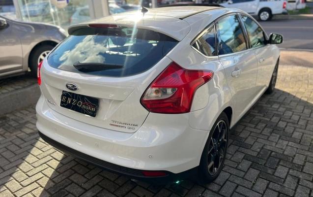 imagem-https://www.socarrao.com.br/sc-vehicle-images-prod/3595591/1788377315699-vehicle_image_1788376606_5b704ed08ec4d8792970d6b2b6b32a39.jpeg