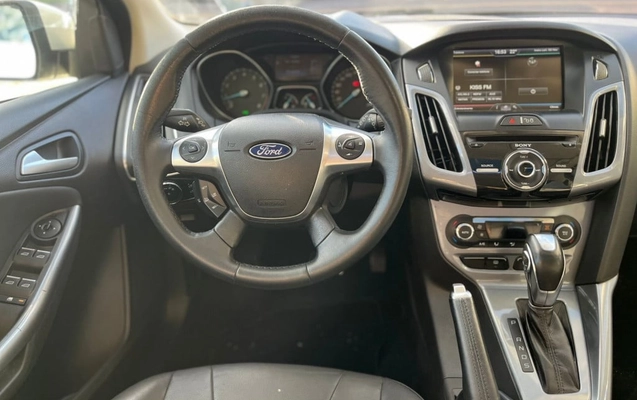 imagem-https://www.socarrao.com.br/sc-vehicle-images-prod/3595591/1788377315704-vehicle_image_1788376614_bf0f891ad43d88a4733d48438b38c443.jpeg