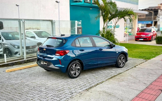 imagem-https://www.socarrao.com.br/sc-vehicle-images-prod/3595633/1788376641003-2a5d7515-7e2f-4a5a-9e18-a4702c311e59.jpg
