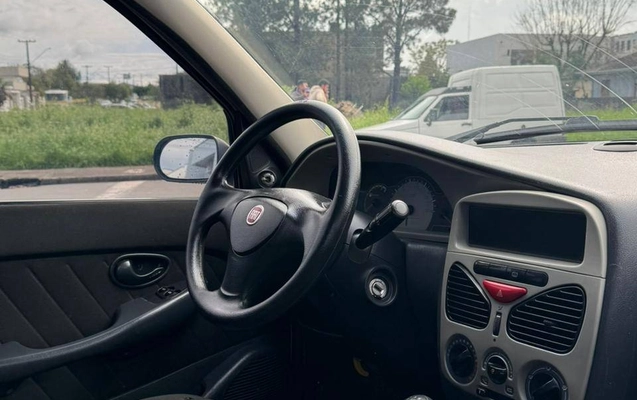 imagem-https://www.socarrao.com.br/sc-vehicle-images-prod/3595799/1788376936521-426bac469a6e415a86beb840f02328ea_1788376818495.jpg