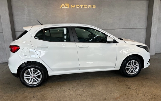 imagem-https://www.socarrao.com.br/sc-vehicle-images-prod/3595871/1788377395148-bf2cfdce5aa04ffc8e391cff535adadb_1788376861144.jpg