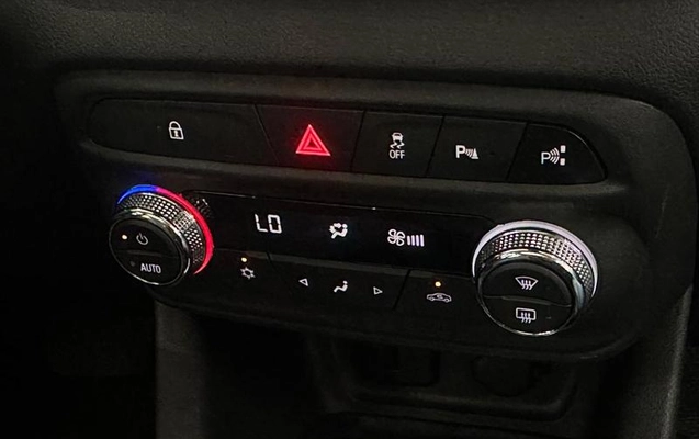 imagem-https://www.socarrao.com.br/sc-vehicle-images-prod/3595909/1789075683113-8441987_16_B_ffa8a88771.jpeg