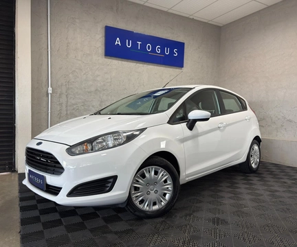 Ford Fiesta 1.5 16V Flex Mec. 5p 2016 Branco — foto 1 de 3