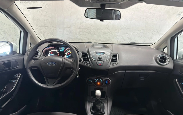 imagem-https://www.socarrao.com.br/sc-vehicle-images-prod/3595986/1788377900528-003_4f401fcb2d7033066e65f275ba300a85.jpeg