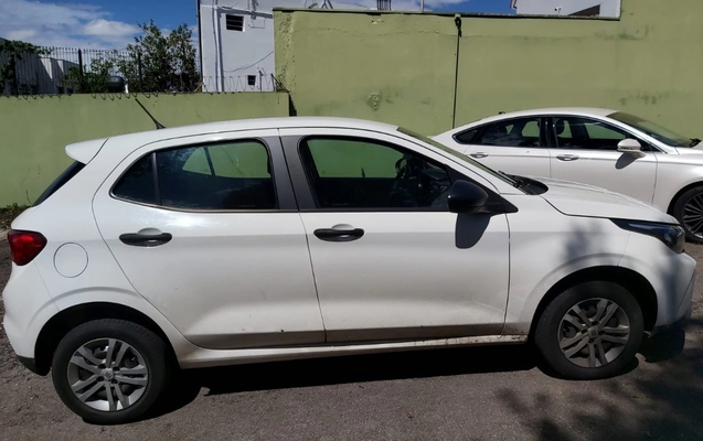imagem-https://www.socarrao.com.br/sc-vehicle-images-prod/3596013/1788377694241-V2hhdHNBcHAgSW1hZ2UgMjAyNi0wOS0wMiBhdCAxNS40NS4zMiAoMSkuanBlZw.jpeg