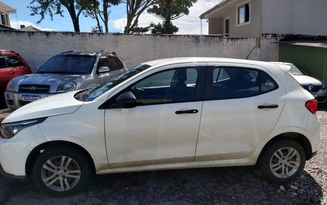 imagem-https://www.socarrao.com.br/sc-vehicle-images-prod/3596013/1788377694411-V2hhdHNBcHAgSW1hZ2UgMjAyNi0wOS0wMiBhdCAxNS40NS4zMi5qcGVn.jpeg