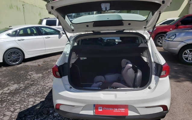 imagem-https://www.socarrao.com.br/sc-vehicle-images-prod/3596013/1788377694757-V2hhdHNBcHAgSW1hZ2UgMjAyNi0wOS0wMiBhdCAxNS40NS4zNCAoMikuanBlZw.jpeg