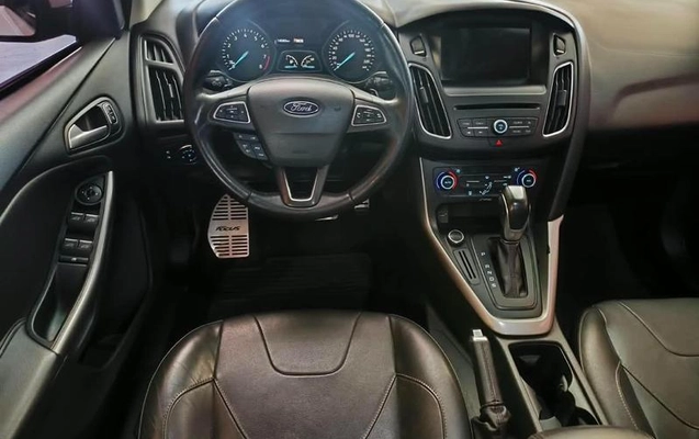 imagem-https://www.socarrao.com.br/sc-vehicle-images-prod/3596107/1789585867218-8412252_12_B_b1f6dddc69.jpeg