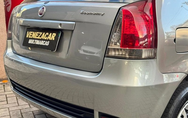 imagem-https://www.socarrao.com.br/sc-vehicle-images-prod/3596146/1789132861023-8444230_12_B_580e2e3f40.jpeg