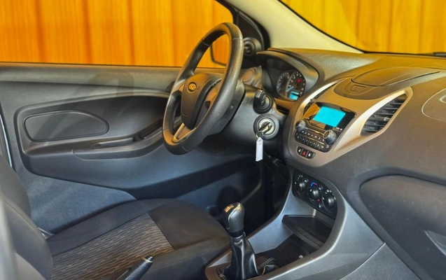 imagem-https://www.socarrao.com.br/sc-vehicle-images-prod/3596156/1789677371064-gb-ab219df.jpeg