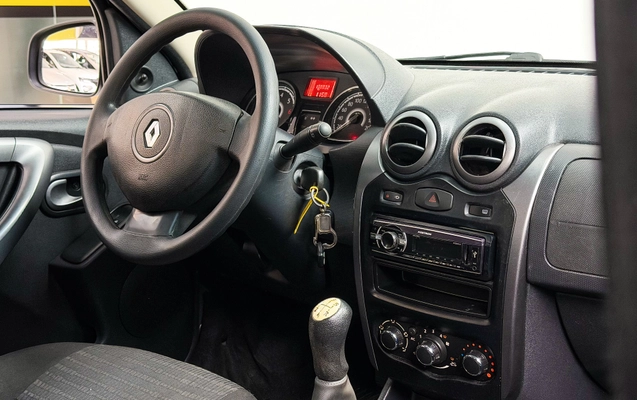 imagem-https://www.socarrao.com.br/sc-vehicle-images-prod/3596160/1788378467848-2521d72dab1f4ba09ba6571c18f32fd1_1781186896295.jpg