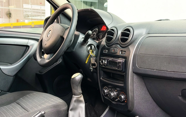 imagem-https://www.socarrao.com.br/sc-vehicle-images-prod/3596160/1788378467849-4f8d92e72082455c99a2f63b10e96227_1781186896298.jpg