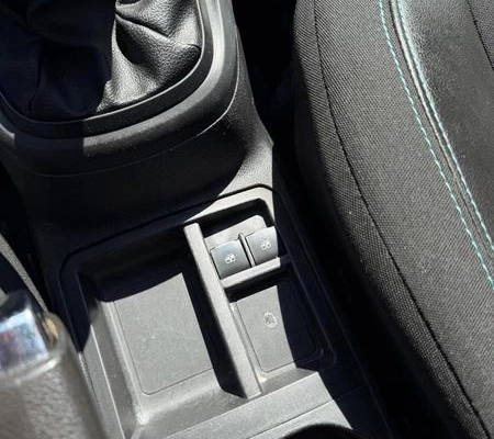 imagem-https://www.socarrao.com.br/sc-vehicle-images-prod/3596223/1788380903931-8441697_9_B_a0c60794af.jpeg