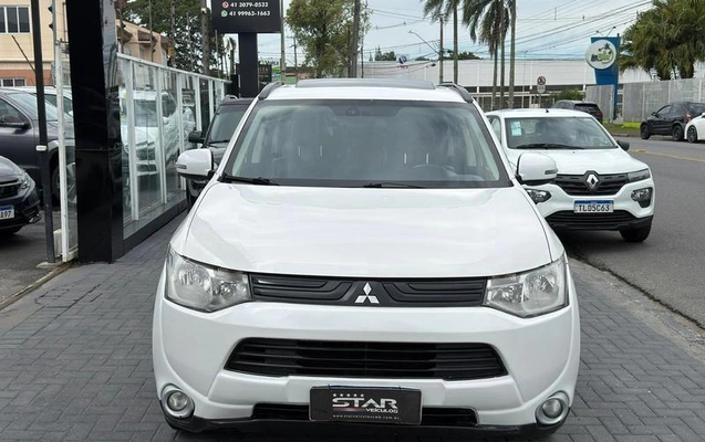 imagem-https://www.socarrao.com.br/sc-vehicle-images-prod/3596224/1788378253097-8259878_8_B_ac06b4f87a.jpeg