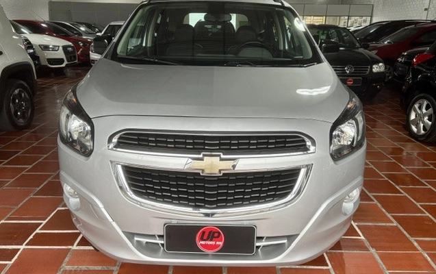 imagem-https://www.socarrao.com.br/sc-vehicle-images-prod/3596306/1789071832450-PDXPXg9p4nVmYErmBkiuoDbf4Wi2JCQS.jpg