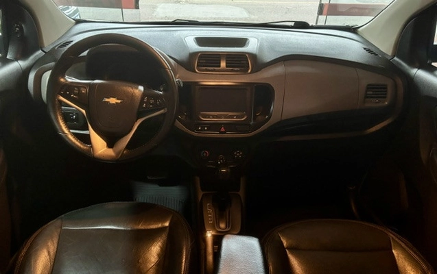 imagem-https://www.socarrao.com.br/sc-vehicle-images-prod/3596306/1789071832453-CUQoXCEzsaYlDNlHzUKPKwASHYlVTqV6.jpg