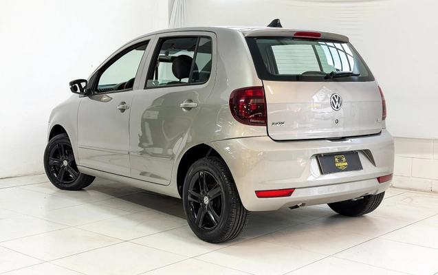 imagem-https://www.socarrao.com.br/sc-vehicle-images-prod/3596496/1788378968335-197a8e09263a499dbd96b8f5bd08976c_1780426108174.jpg