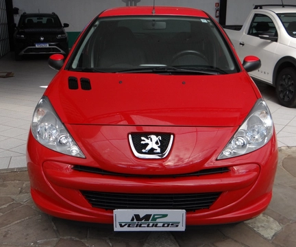 Peugeot 207 2014 Vermelho — foto 1 de 3