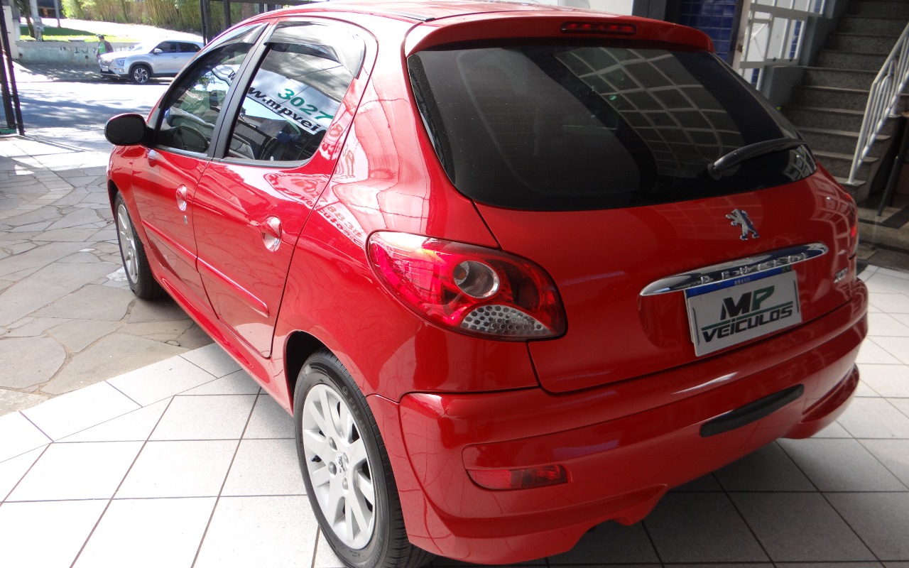 imagem-https://www.socarrao.com.br/sc-vehicle-images-prod/3596648/1788440376162-RFNDMDIxMzIuSlBH.JPG