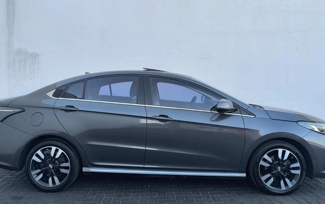 imagem-https://www.socarrao.com.br/sc-vehicle-images-prod/3596690/1789391307183-8441496_0_B_5ffe5d1d5b.jpg