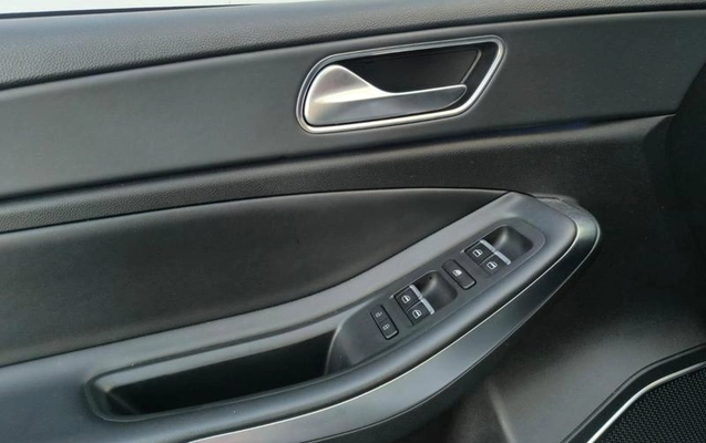imagem-https://www.socarrao.com.br/sc-vehicle-images-prod/3596690/1789391307201-8441496_13_B_9042e5005c.jpg