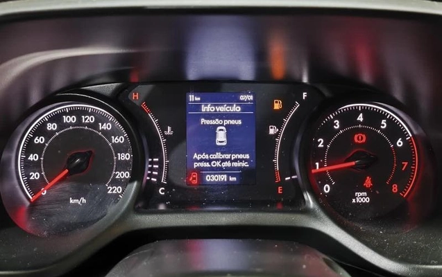 imagem-https://www.socarrao.com.br/sc-vehicle-images-prod/3596696/1788636215346-8444588_2_B_a085c84e63.jpeg