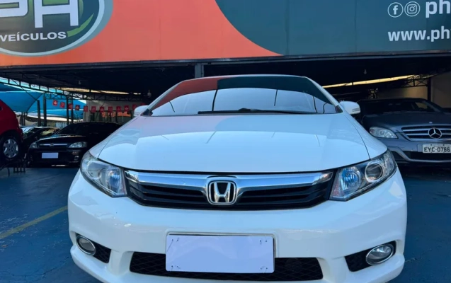 imagem-https://www.socarrao.com.br/sc-vehicle-images-prod/3596706/1789561363526-16582851-998e-4425-bac7-c6adb0e9bc80.webp