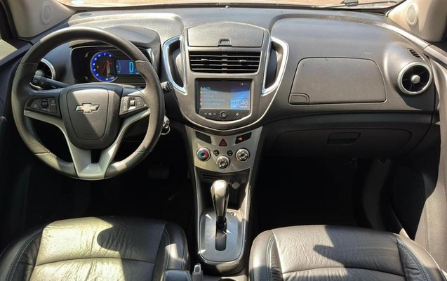 imagem-https://www.socarrao.com.br/sc-vehicle-images-prod/3596768/1788380058512-8437430_0_B_5e03c543fa.jpeg