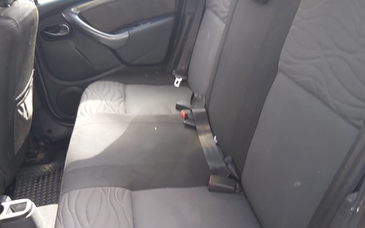 imagem-https://www.socarrao.com.br/sc-vehicle-images-prod/3596999/1788380386011-V2hhdHNBcHAgSW1hZ2UgMjAyNi0wOS0wMiBhdCAxNi4xNS41MiAoMSkuanBlZw.jpeg