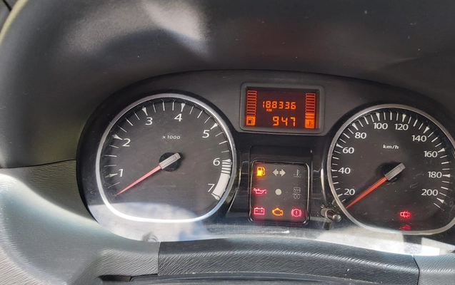 imagem-https://www.socarrao.com.br/sc-vehicle-images-prod/3596999/1788380386308-V2hhdHNBcHAgSW1hZ2UgMjAyNi0wOS0wMiBhdCAxNi4xNS41MSAoMykuanBlZw.jpeg