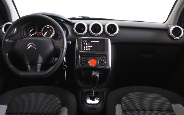 imagem-https://www.socarrao.com.br/sc-vehicle-images-prod/3597044/1788380506213-10_043345.jpg