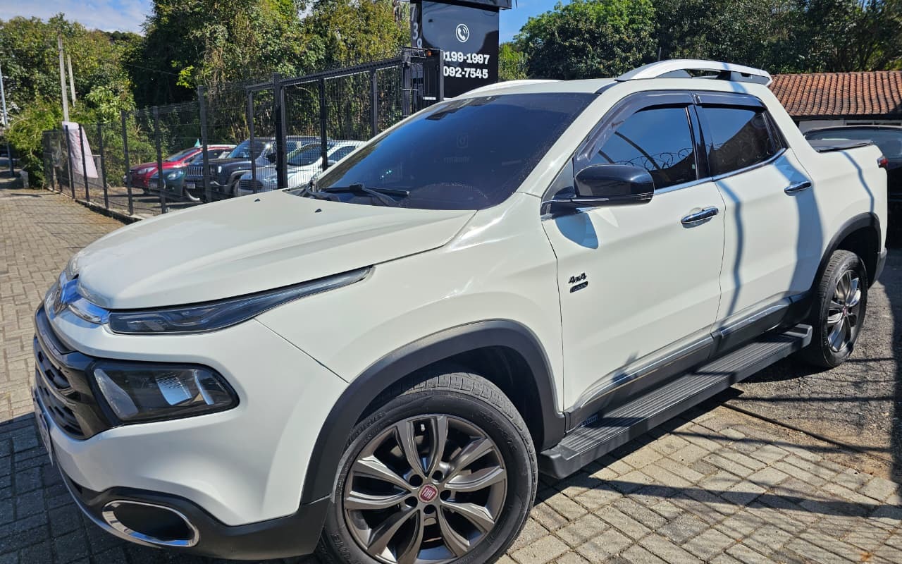 imagem-https://www.socarrao.com.br/sc-vehicle-images-prod/3597062/1788380584292-V2hhdHNBcHAgSW1hZ2UgMjAyNi0wOC0zMSBhdCAxNy41NS4yMi5qcGVn.jpeg