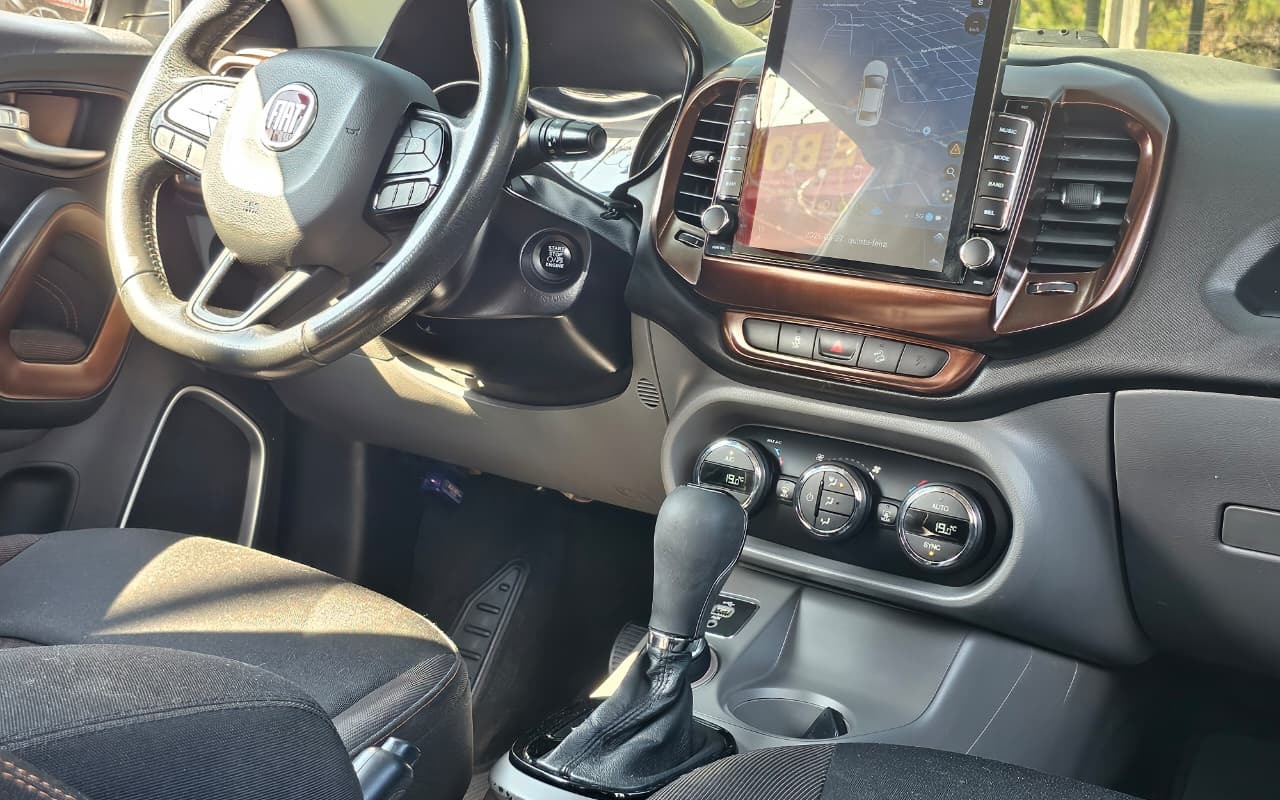 imagem-https://www.socarrao.com.br/sc-vehicle-images-prod/3597062/1788380585030-V2hhdHNBcHAgSW1hZ2UgMjAyNi0wOC0zMSBhdCAxNy41NS4yNCAoMSkuanBlZw.jpeg