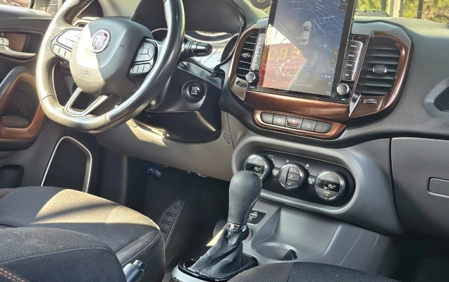 imagem-https://www.socarrao.com.br/sc-vehicle-images-prod/3597062/1788380585030-V2hhdHNBcHAgSW1hZ2UgMjAyNi0wOC0zMSBhdCAxNy41NS4yNCAoMSkuanBlZw.jpeg