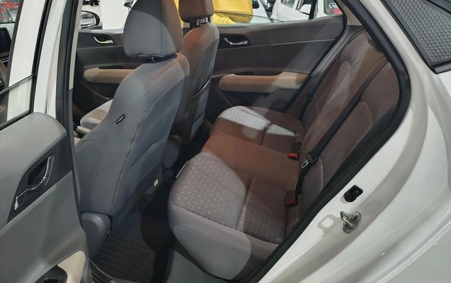imagem-https://www.socarrao.com.br/sc-vehicle-images-prod/3597063/1788798360372-8413373_7_B_ffefbddfe6.jpeg