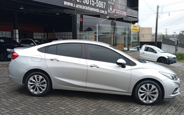 imagem-https://www.socarrao.com.br/sc-vehicle-images-prod/3597118/1788380823158-Q1JVWkUgTFQgMS40IFRVUkJPIDIwMTcgMDUuanBn.jpg