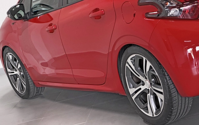 imagem-https://www.socarrao.com.br/sc-vehicle-images-prod/3597140/1788381090270-aW1hZ2UwMDAxMC5qcGc.jpg
