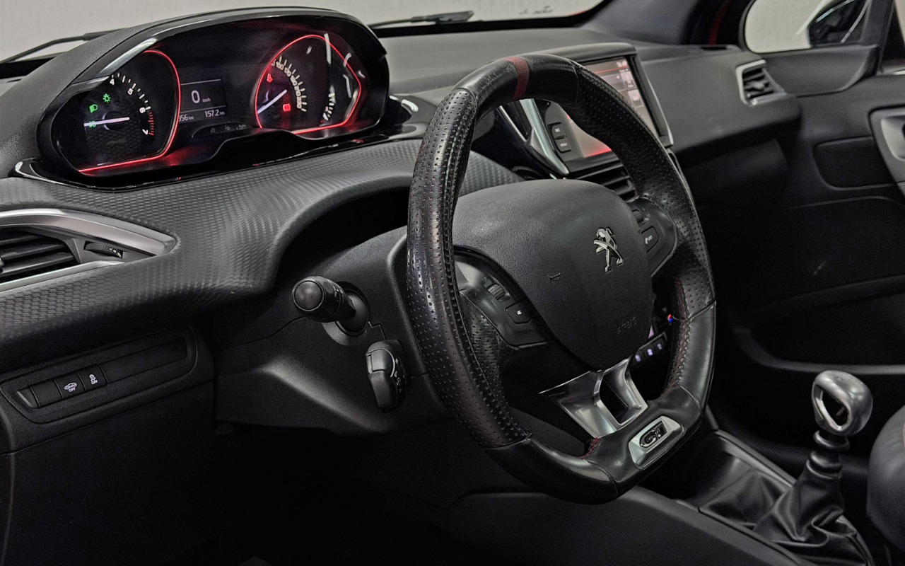 imagem-https://www.socarrao.com.br/sc-vehicle-images-prod/3597140/1788381090387-aW1hZ2UwMDAwNC5qcGc.jpg