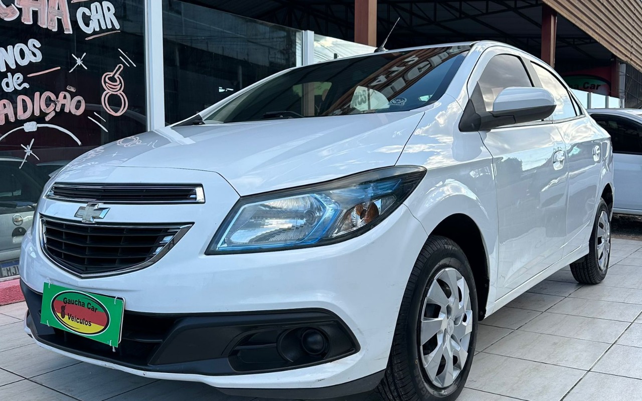 Chevrolet Prisma 2015 Branco — foto 1 de 3