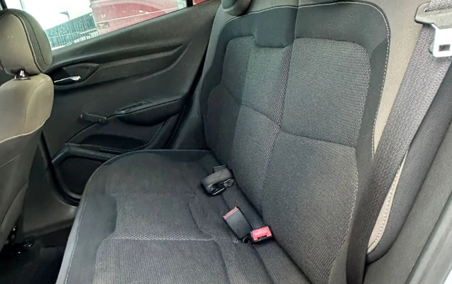 imagem-https://www.socarrao.com.br/sc-vehicle-images-prod/3597250/1788382744137-ZjFhNjk0YjQtNDU3YS00NTg5LTgzODktOWU4ZWNjN2RhNWJhLmpwZw.jpg