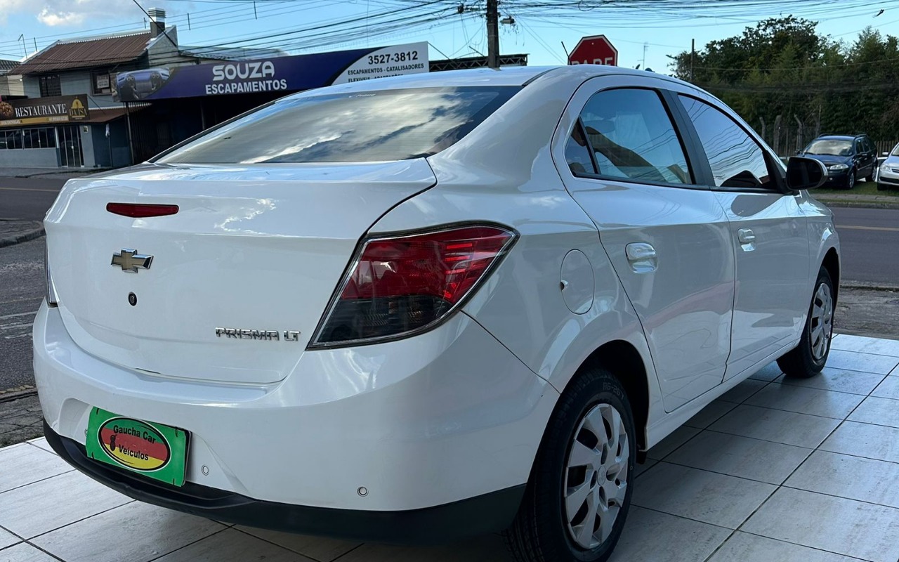 imagem-https://www.socarrao.com.br/sc-vehicle-images-prod/3597250/1788382744475-NWQ0OTE5NTYtZGExMS00YTdlLTk5NzQtZGU2MjQ2YThlMjU2LmpwZw.jpg
