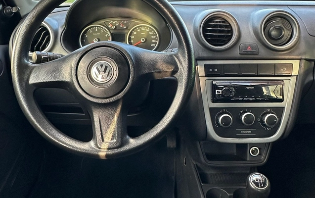 imagem-https://www.socarrao.com.br/sc-vehicle-images-prod/3597309/1788382671366-ZmU1OGU5ZTgtNTc4OS00MWY5LTk0ZTQtNDNiYTQ0ZTI4MDczLmpwZw.jpg