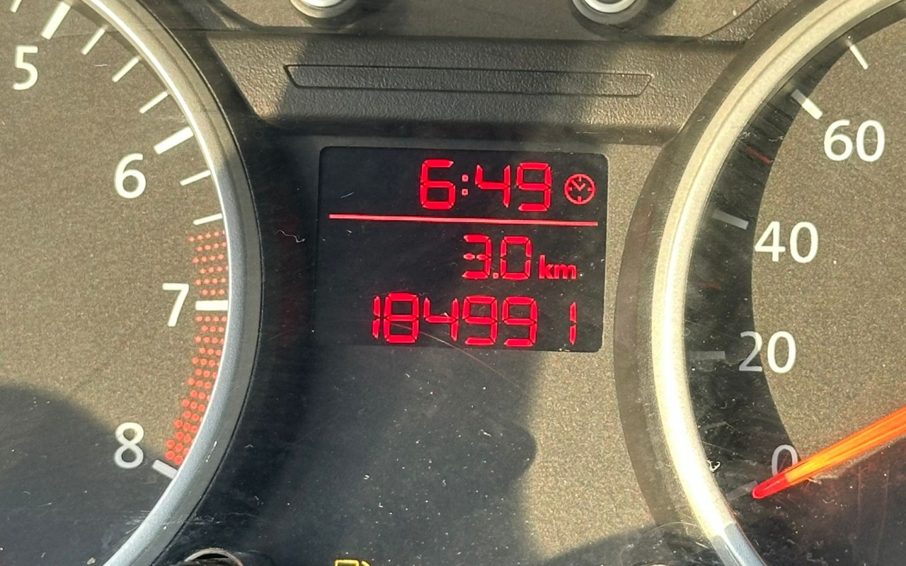 imagem-https://www.socarrao.com.br/sc-vehicle-images-prod/3597309/1788382671664-YzM1YjYxNDEtZjAzNC00OTY0LWFiOGUtODRlNTM0NmIwZjRlLmpwZw.jpg