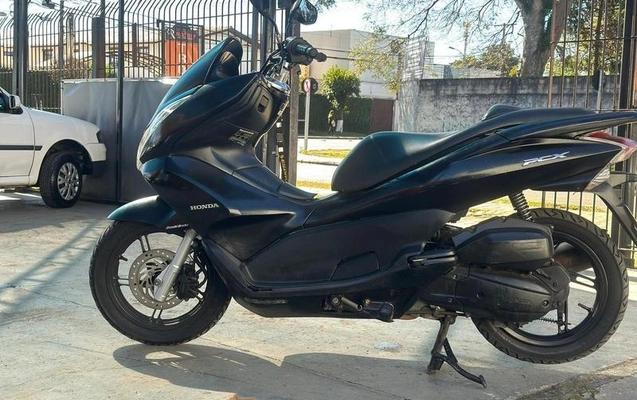 imagem-https://www.socarrao.com.br/sc-vehicle-images-prod/35974/1787747862340-7091245_0_B_6cfee38ed2.jpeg
