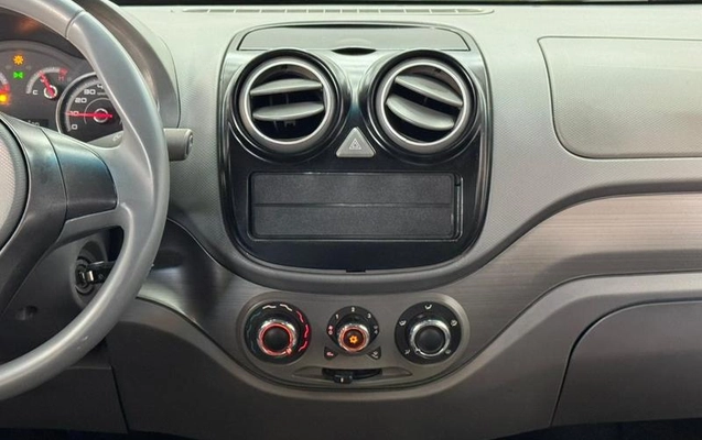 imagem-https://www.socarrao.com.br/sc-vehicle-images-prod/3597481/1788381520687-8439260_7_B_662ccabdd9.jpeg